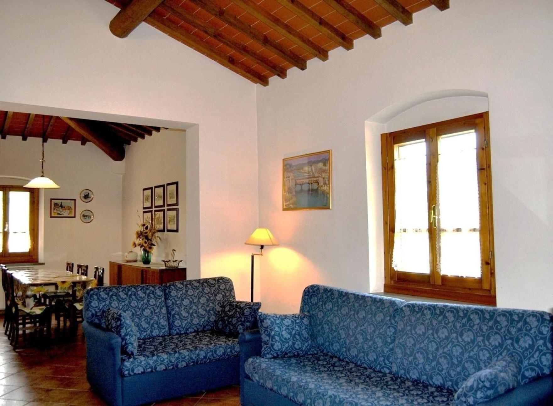 Charmantes Ferienhaus In Piani Della Rugginosa Mit Grossem Garten Reggello Esterno foto