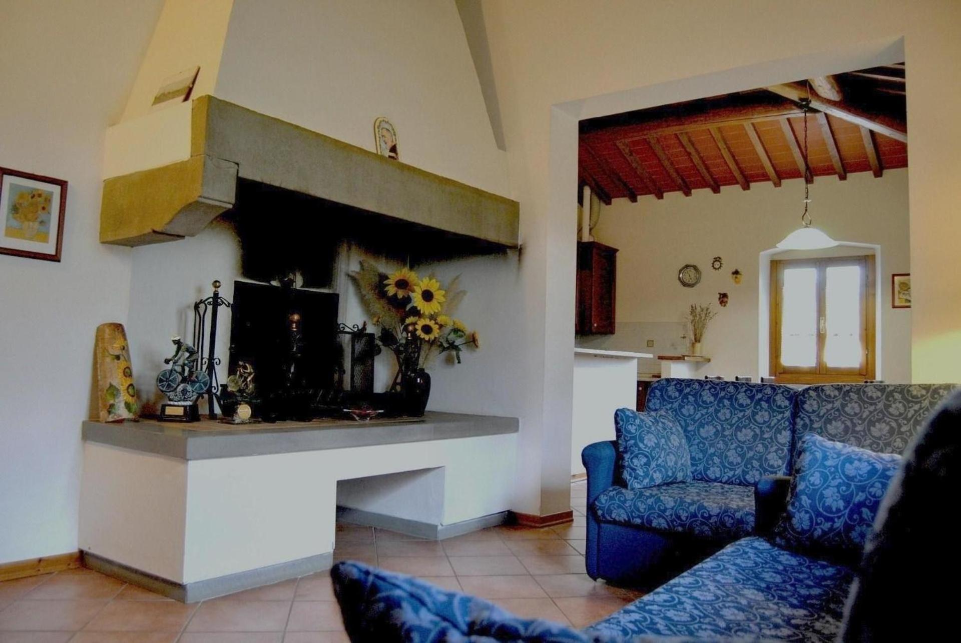 Charmantes Ferienhaus In Piani Della Rugginosa Mit Grossem Garten Reggello Esterno foto